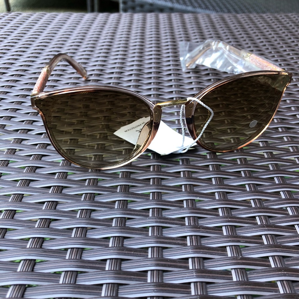 New Pink Cat Eye Sunglasses UVA UVB Protection Sunnies